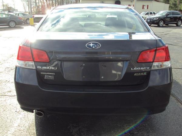 Used 2010 SUBARU LEGACY 25I PREMIUM