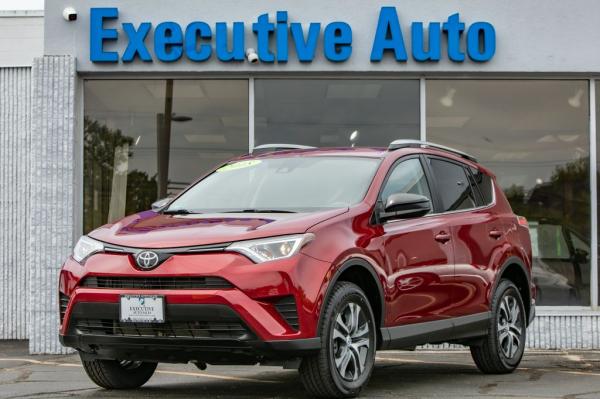 Used 2018 Toyota RAV4 LE LE