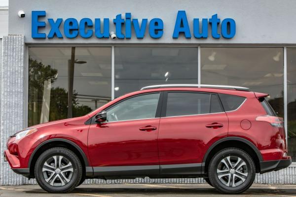 Used 2018 Toyota RAV4 LE LE