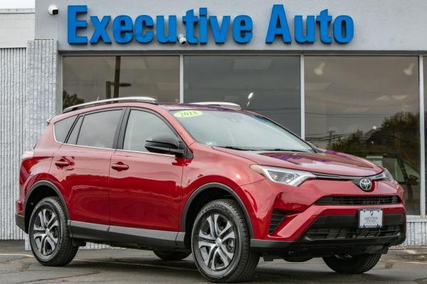 Used 2018 Toyota RAV4 LE LE