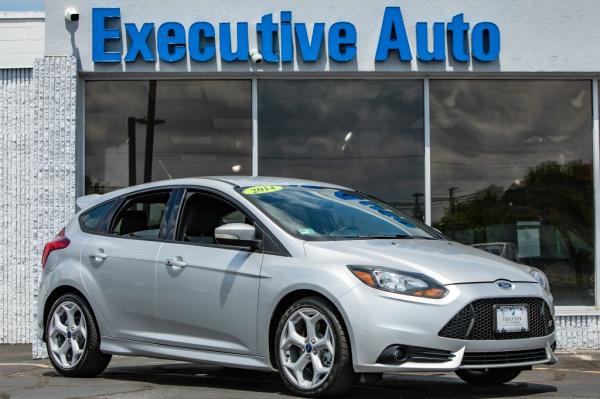 Used 2014 FORD FOCUS ST ST