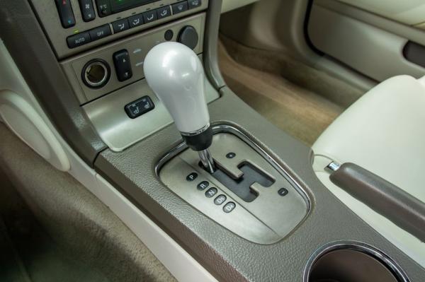 Used 2005 FORD THUNDERBIRD 50T 50TH ANNIVERSARY