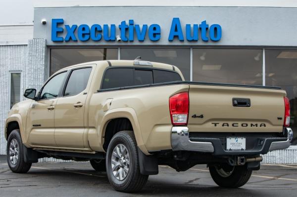 Used 2017 Toyota TACOMA SR5 DOUBLE CAB SR5