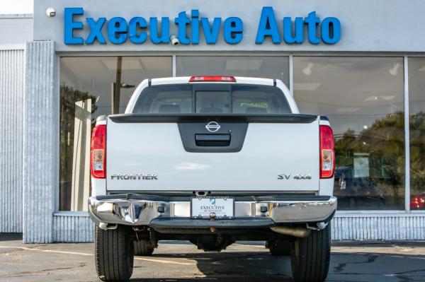 Used 2016 NISSAN FRONTIER SV Extra Cab