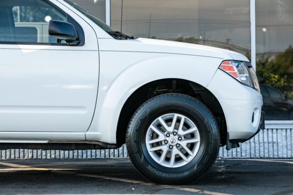 Used 2016 NISSAN FRONTIER SV Extra Cab