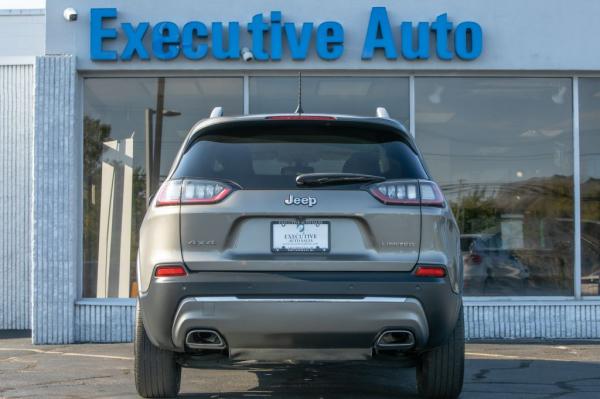 Used 2019 JEEP CHEROKEE LIMITED