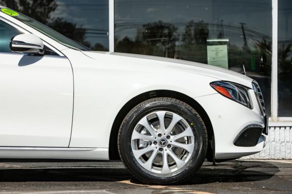 Used 2018 Mercedes Benz E CLASS E300 4M E300 4MATIC