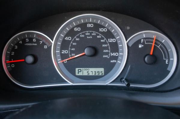 Used 2010 SUBARU IMPREZA 25I