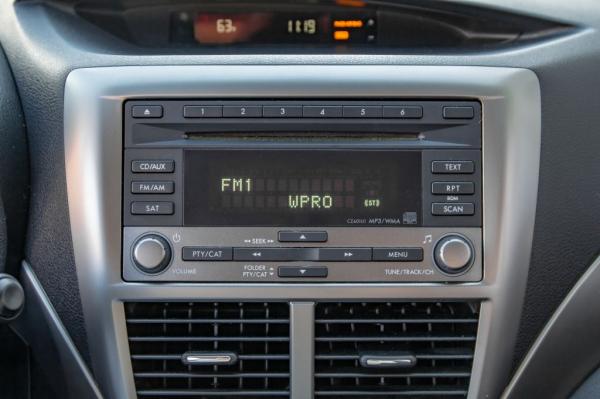 Used 2010 SUBARU IMPREZA 25I