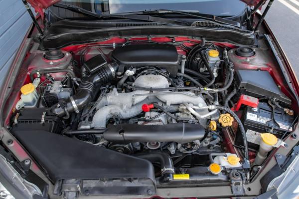 Used 2010 SUBARU IMPREZA 25I