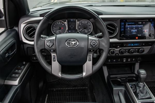 Used 2018 Toyota TACOMA LTD DOUBLE CAB ltd