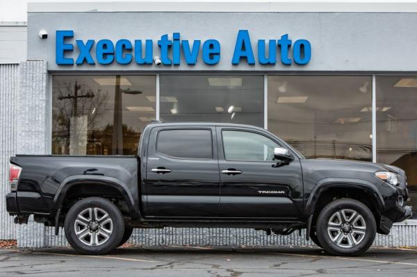 Used 2018 Toyota TACOMA LTD DOUBLE CAB ltd