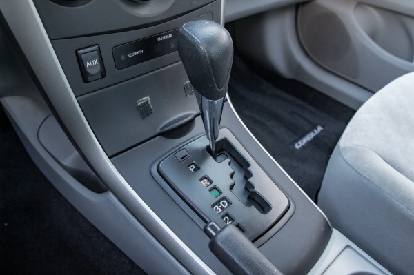 Used 2009 Toyota COROLLA LE BASE
