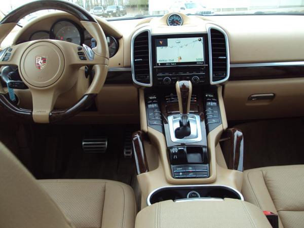 Used 2012 PORSCHE CAYENNE S S
