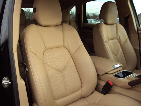 Used 2012 PORSCHE CAYENNE S S