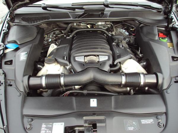 Used 2012 PORSCHE CAYENNE S S