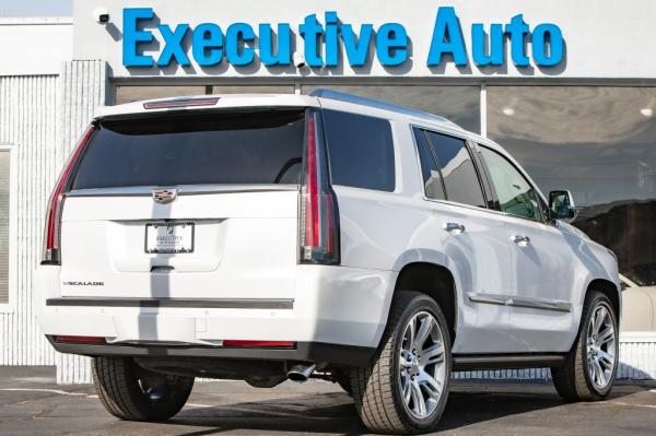 Used 2016 CADILLAC ESCALADE PREMIUM