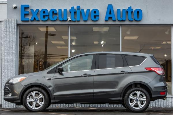 Used 2016 FORD ESCAPE SE SE