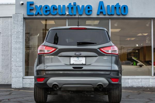 Used 2016 FORD ESCAPE SE SE