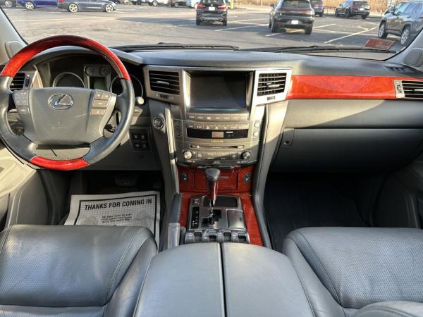 Used 2009 LEXUS LX570 570