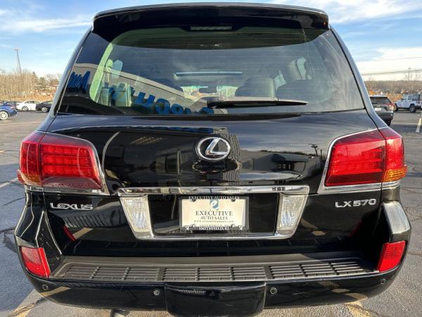 Used 2009 LEXUS LX570 570