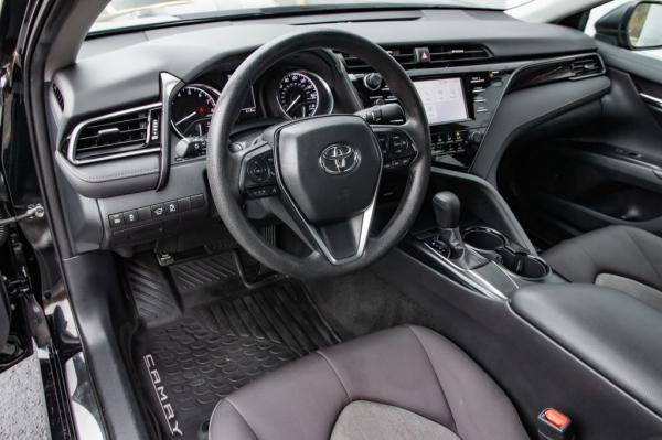 Used 2019 Toyota CAMRY LE LE