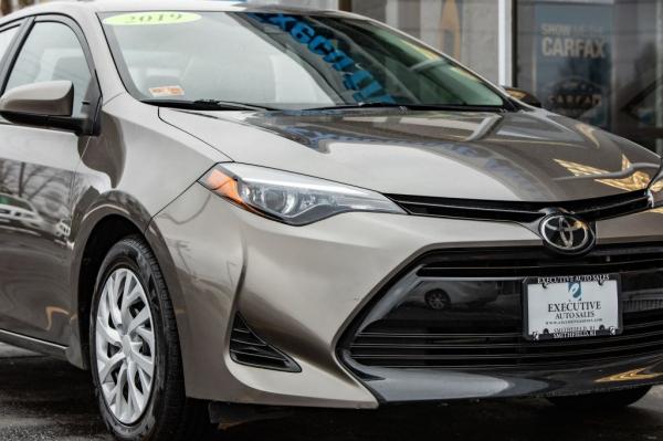 Used 2019 Toyota COROLLA LE LE