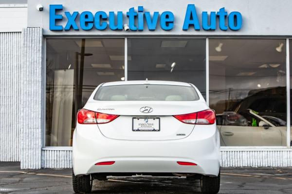 Used 2012 HYUNDAI ELANTRA LIMITED Limited