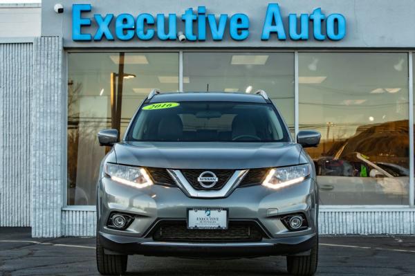 Used 2016 NISSAN ROGUE SL SL