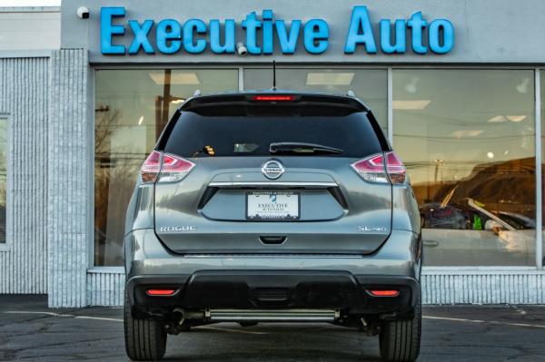 Used 2016 NISSAN ROGUE SL SL