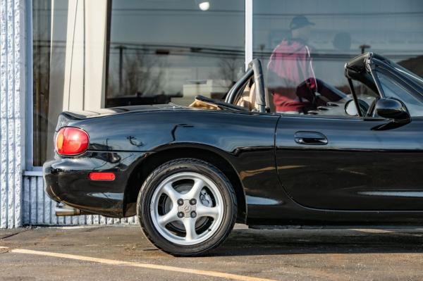 Used 1999 MAZDA MX 5 MIATA