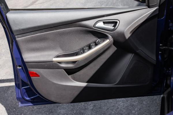 Used 2012 FORD FOCUS SEL SEL