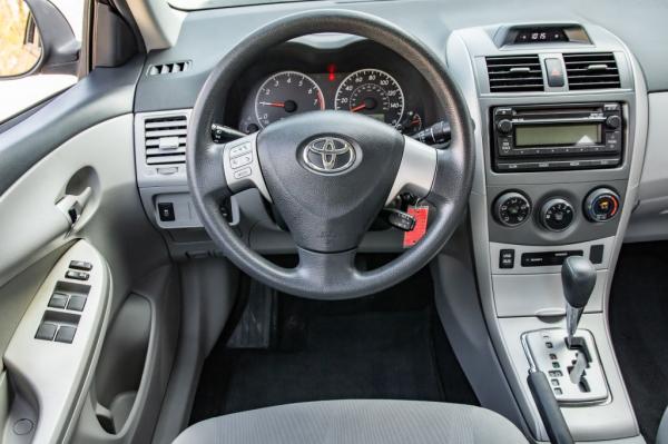 Used 2012 Toyota COROLLA LE LE