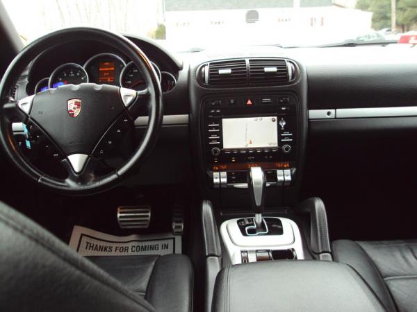 Used 2010 PORSCHE CAYENNE S S