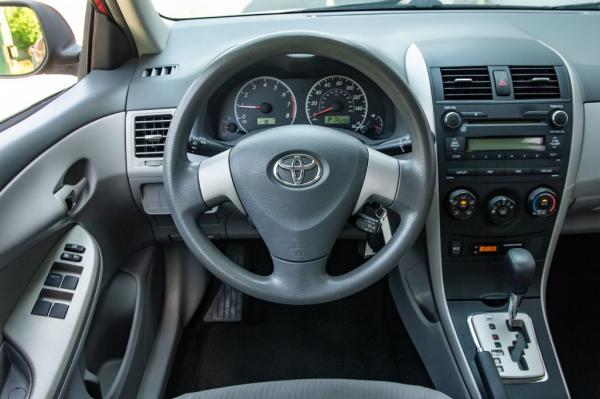 Used 2010 Toyota COROLLA LE LE