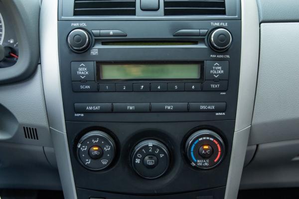 Used 2010 Toyota COROLLA LE LE