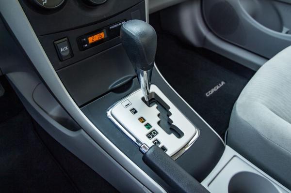 Used 2010 Toyota COROLLA LE LE