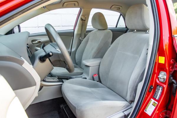 Used 2010 Toyota COROLLA LE LE