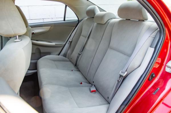 Used 2010 Toyota COROLLA LE LE