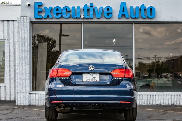 Used 2013 VOLKSWAGEN JETTA SE SE