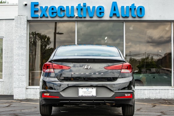 Used 2019 HYUNDAI ELANTRA SE SE