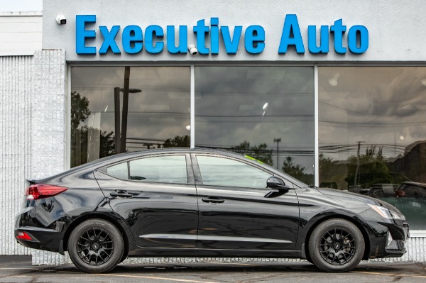 Used 2019 HYUNDAI ELANTRA SE SE