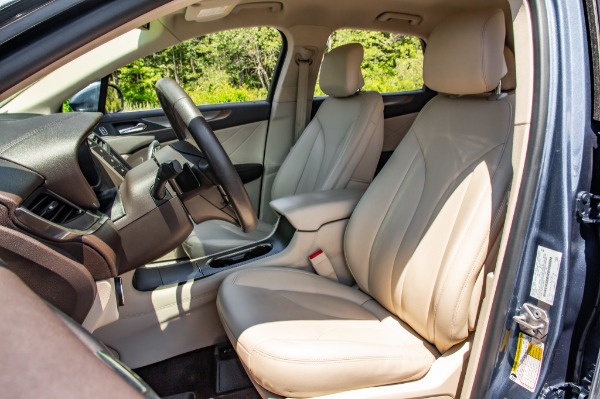Used 2018 LINCOLN MKC PREMIERE