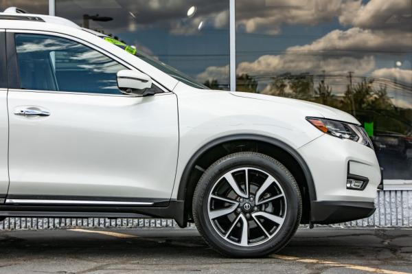 Used 2017 NISSAN ROGUE SL SL