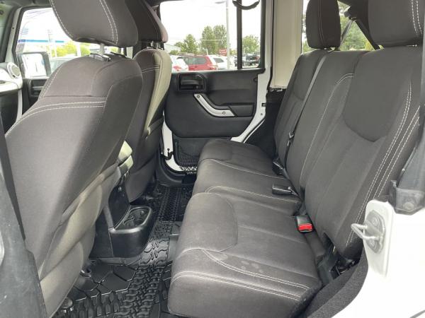 Used 2014 JEEP WRANGLER UNLIMI SAHARA