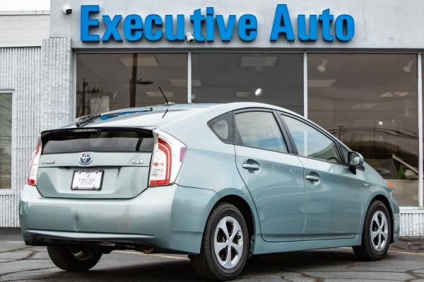 Used 2015 Toyota PRIUS III III