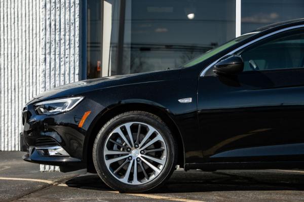 Used 2018 BUICK REGAL PREF II PREFERRED II