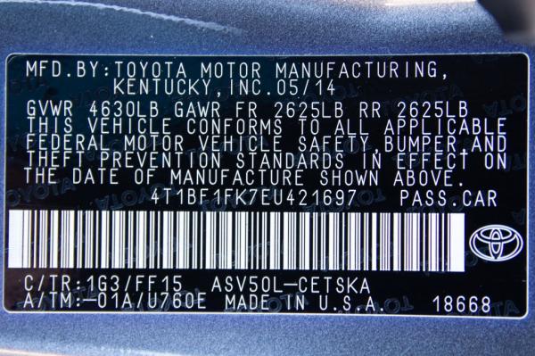 Used 2014 Toyota CAMRY SE SE
