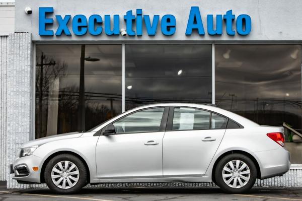 Used 2015 CHEVROLET CRUZE LS