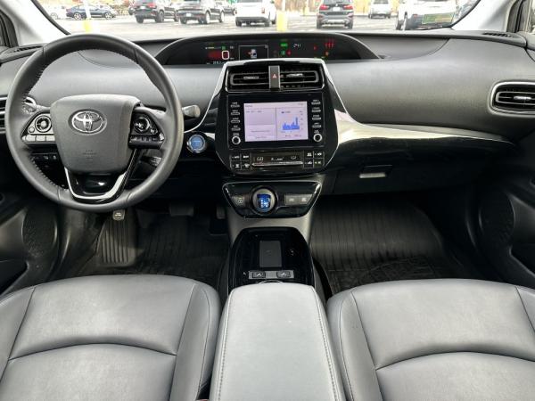 Used 2020 Toyota PRIUS XLE XLE